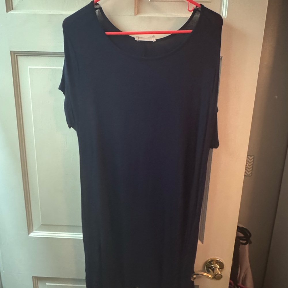 Peach Love California Navy Short Sleeve Top